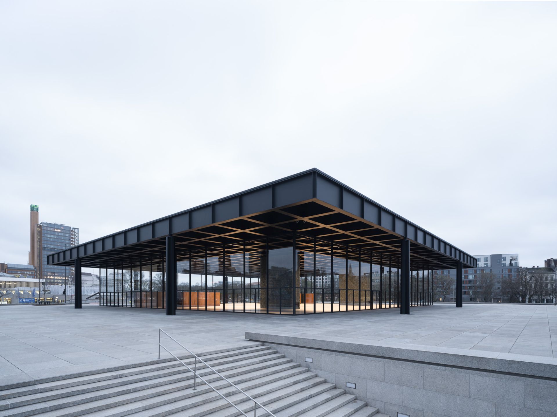 Neue Nationalgalerie Außenansicht / Exterior view, 2021 © BBR / Marcus Ebener / Ludwig Mies van der Rohe / VG Bild-Kunst, Bonn 2021